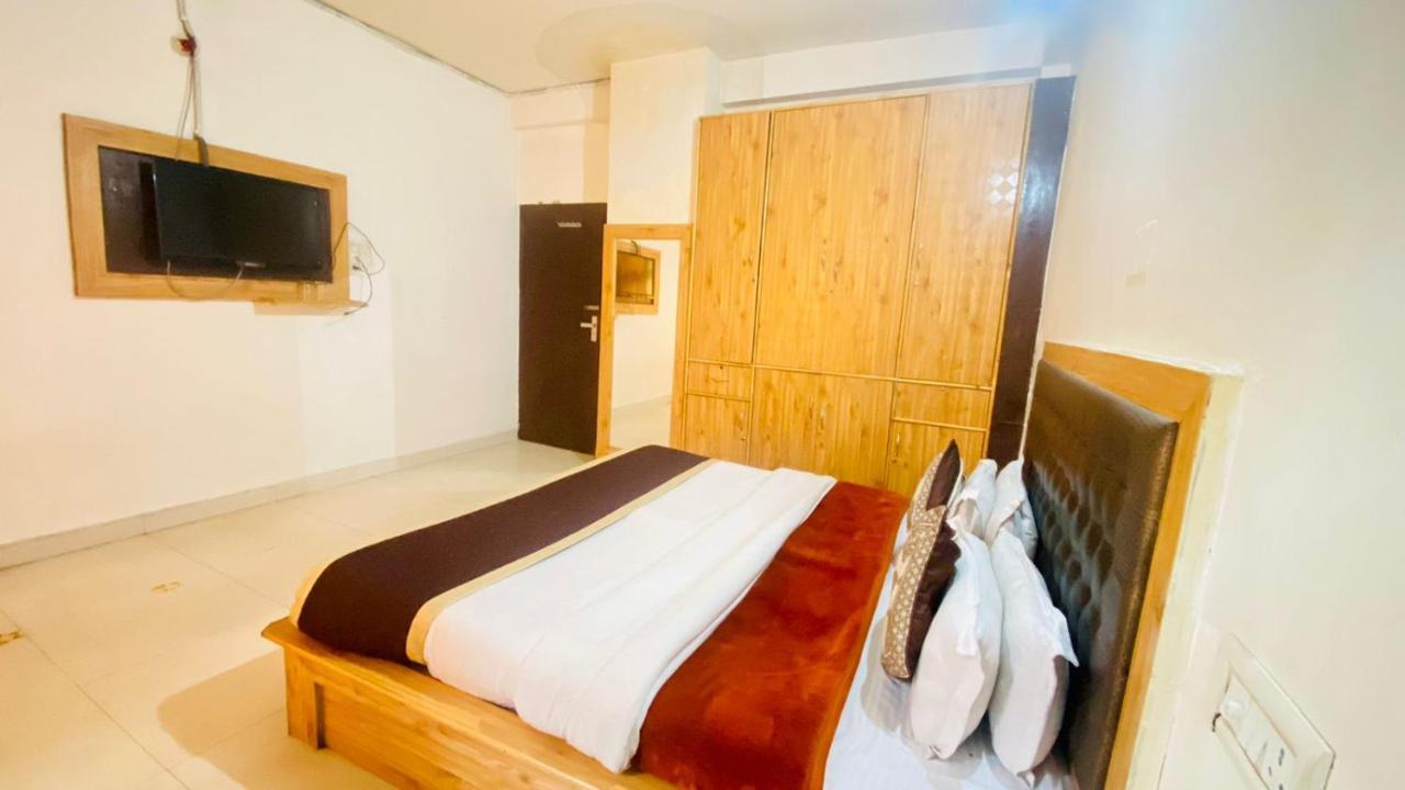 Hotel Purnima Riverside Kasol Kültér fotó