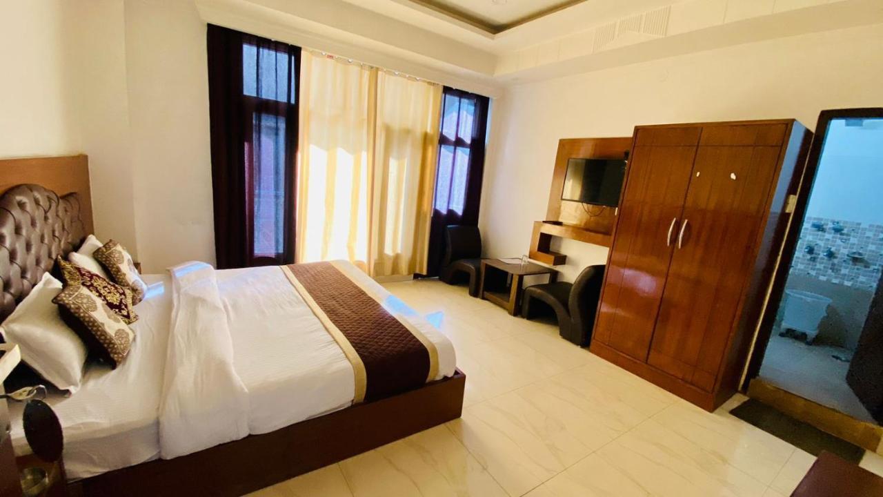 Hotel Purnima Riverside Kasol Kültér fotó