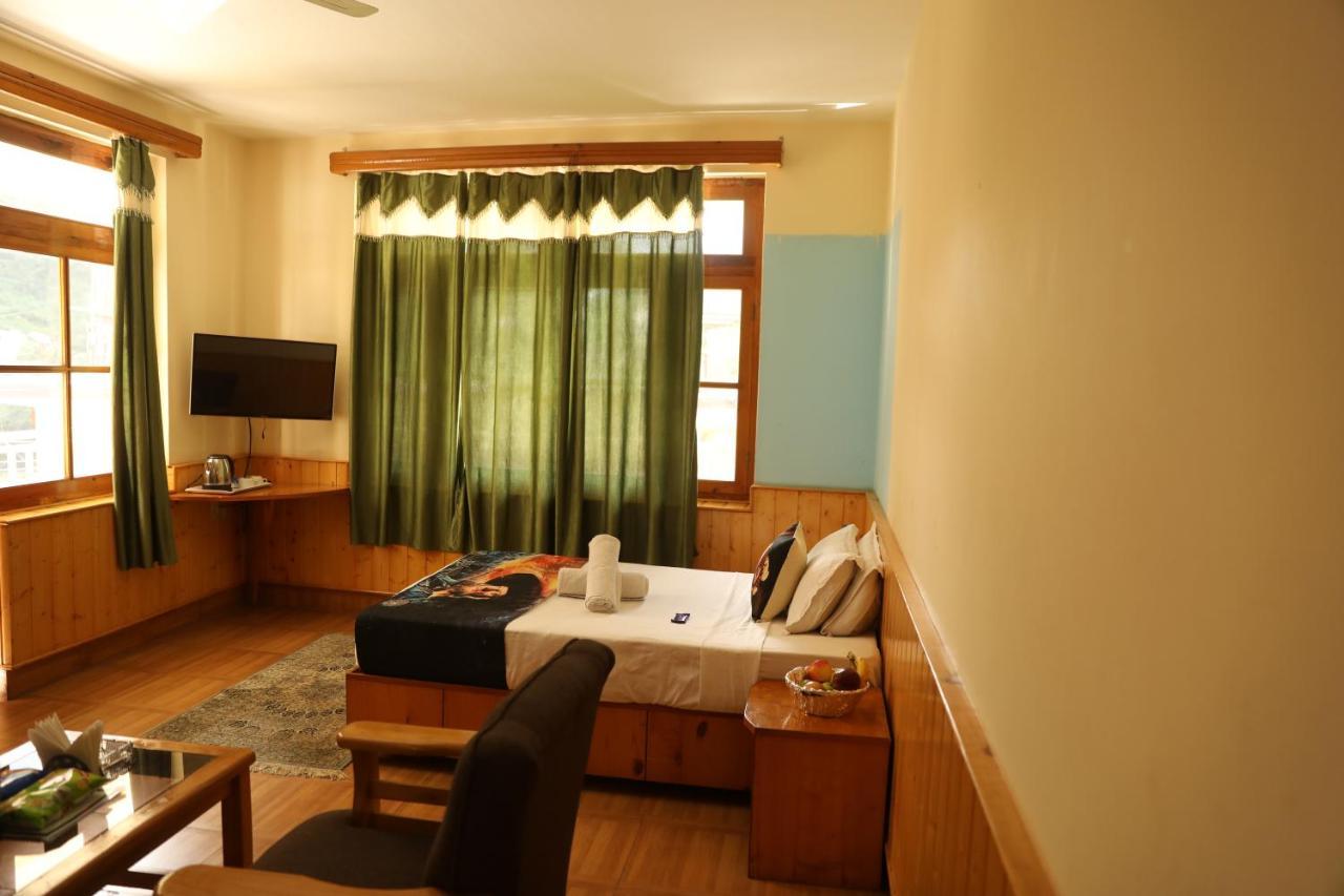 Hotel Purnima Riverside Kasol Kültér fotó