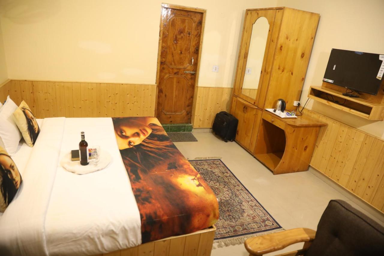 Hotel Purnima Riverside Kasol Kültér fotó